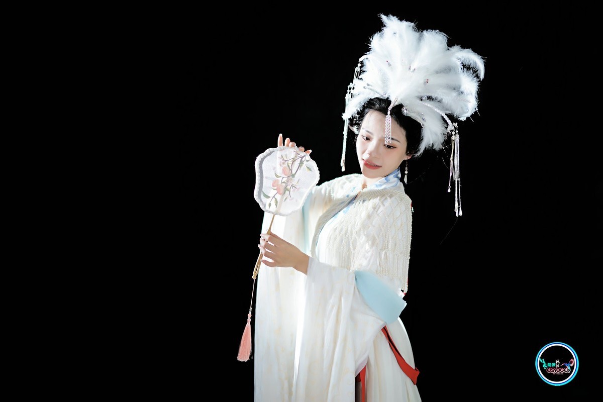 【柔情女儿国王】---佳佳