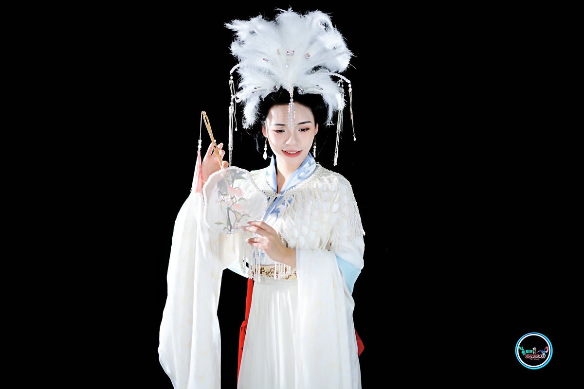 【柔情女儿国王】---佳佳