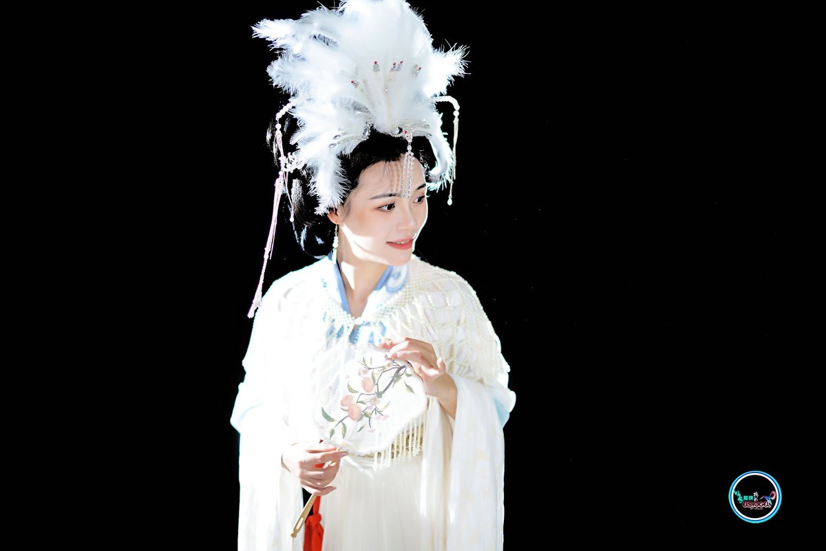 【柔情女儿国王】---佳佳