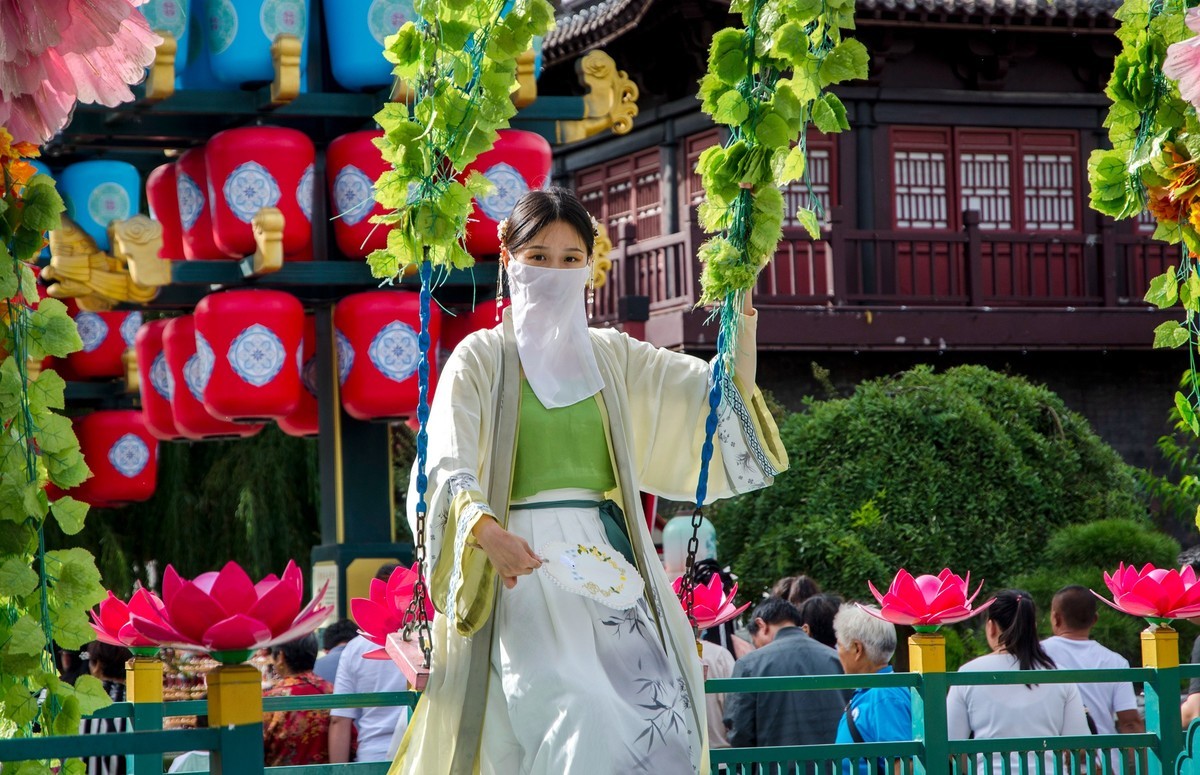 灯会演出人像（二十）