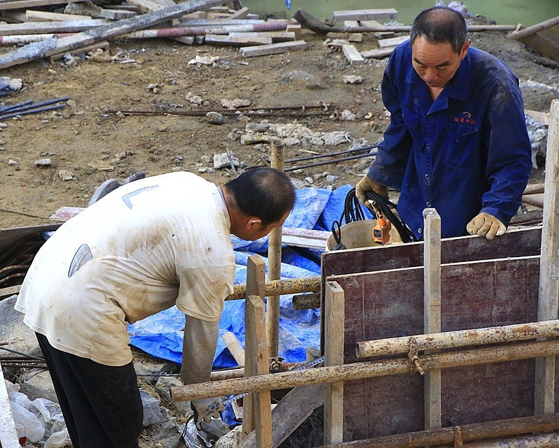 919【不老松：海南游摄纪实】临高长島兰湾二期工程正紧张进行：精益求精！