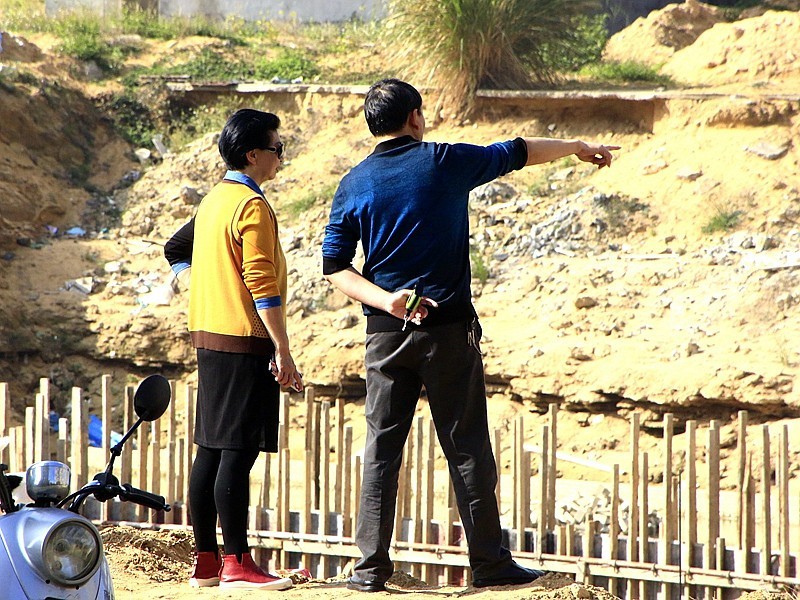 919【不老松：海南游摄纪实】临高长島兰湾二期工程正紧张进行：精益求精！