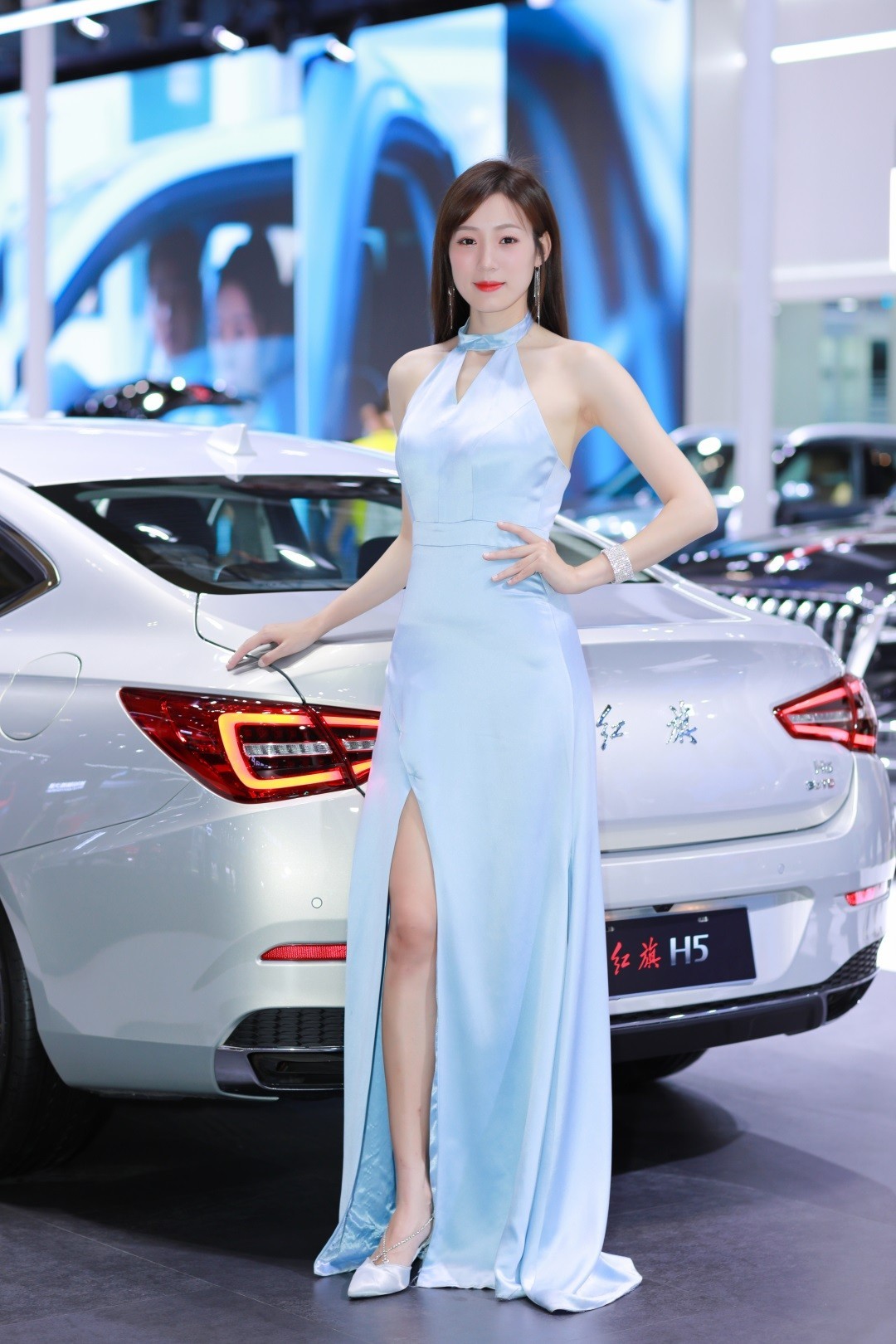 希望哪位买了R6-2的大师发表一下原图看看