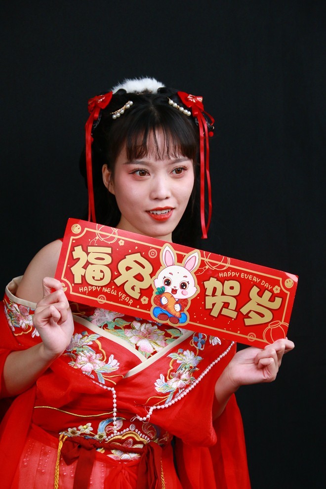 福兔贺岁   人像的拍摄 ------ 150