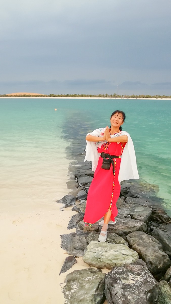 人在海湾之--“阿布扎比”海滩纪实