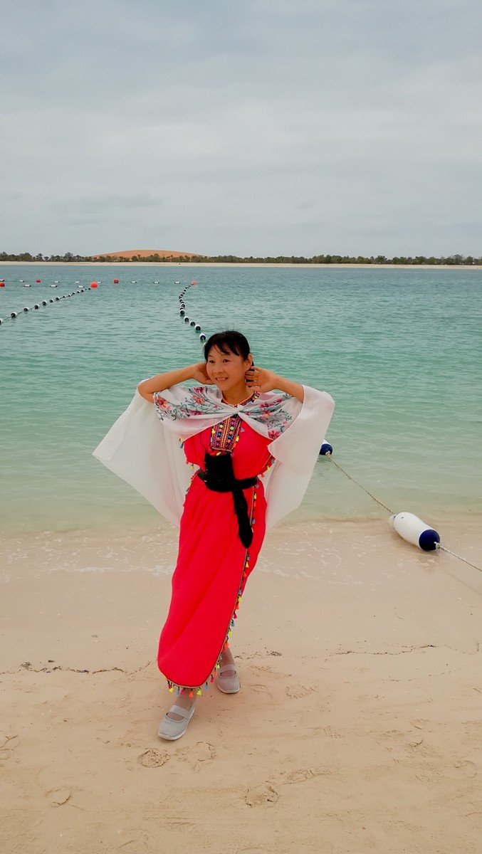人在海湾之--“阿布扎比”海滩纪实