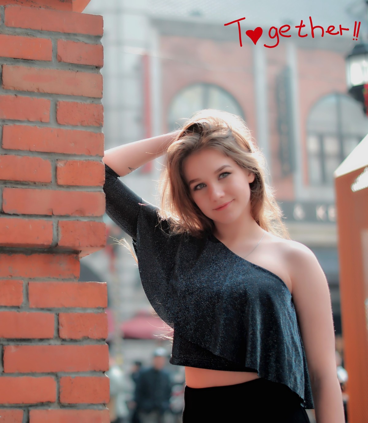 街拍∶俄罗斯美女模特安娜