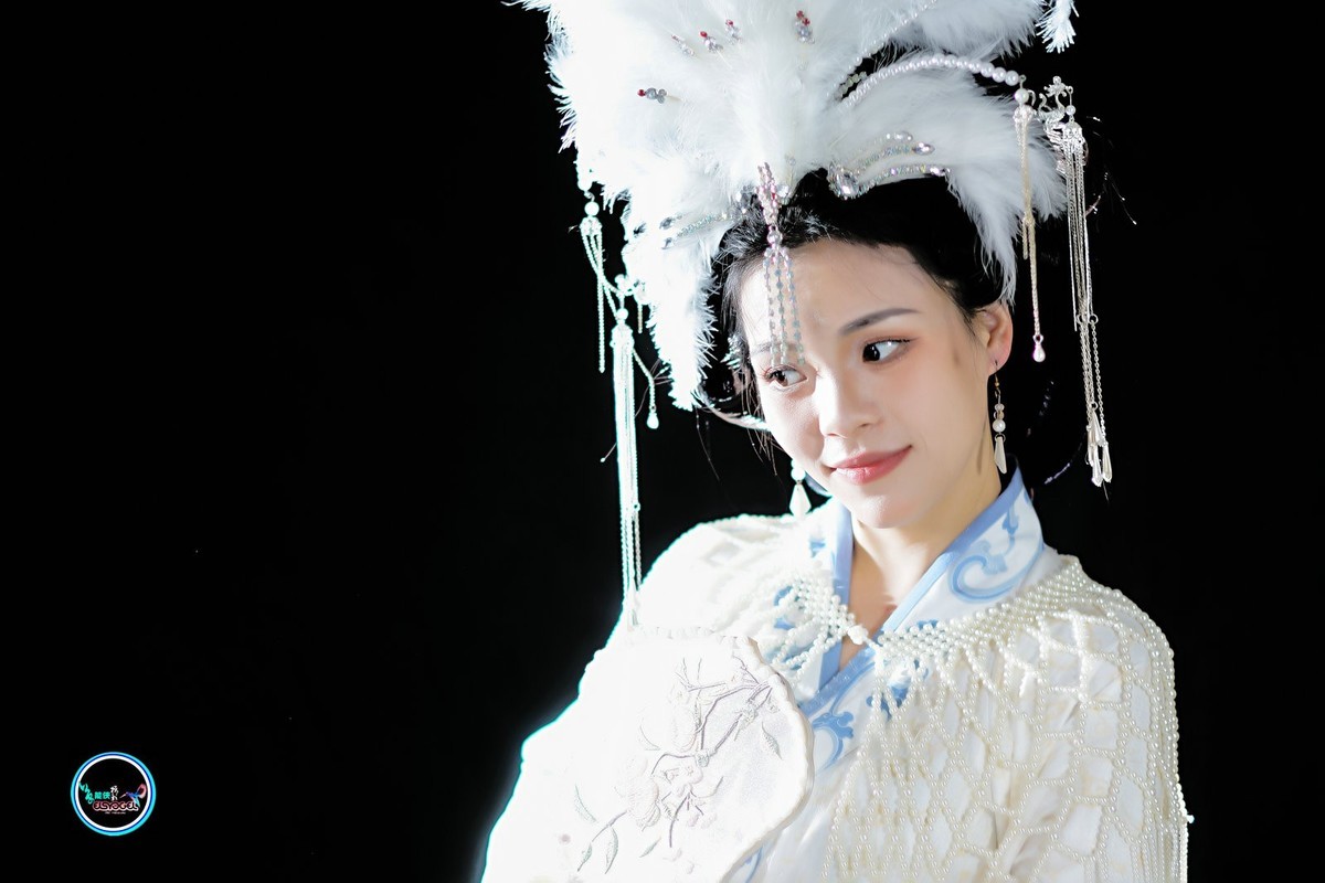 【柔情女儿国王】---佳佳