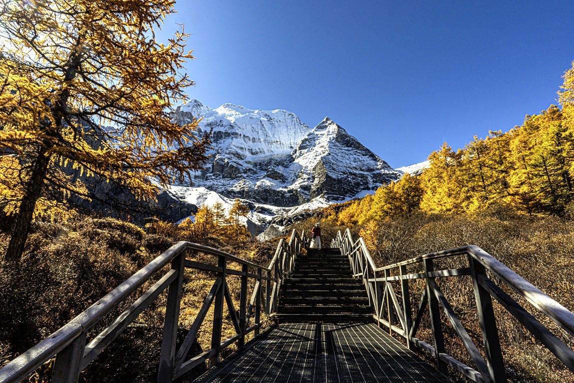 仙乃日--稻城亚丁三神山之首【13】