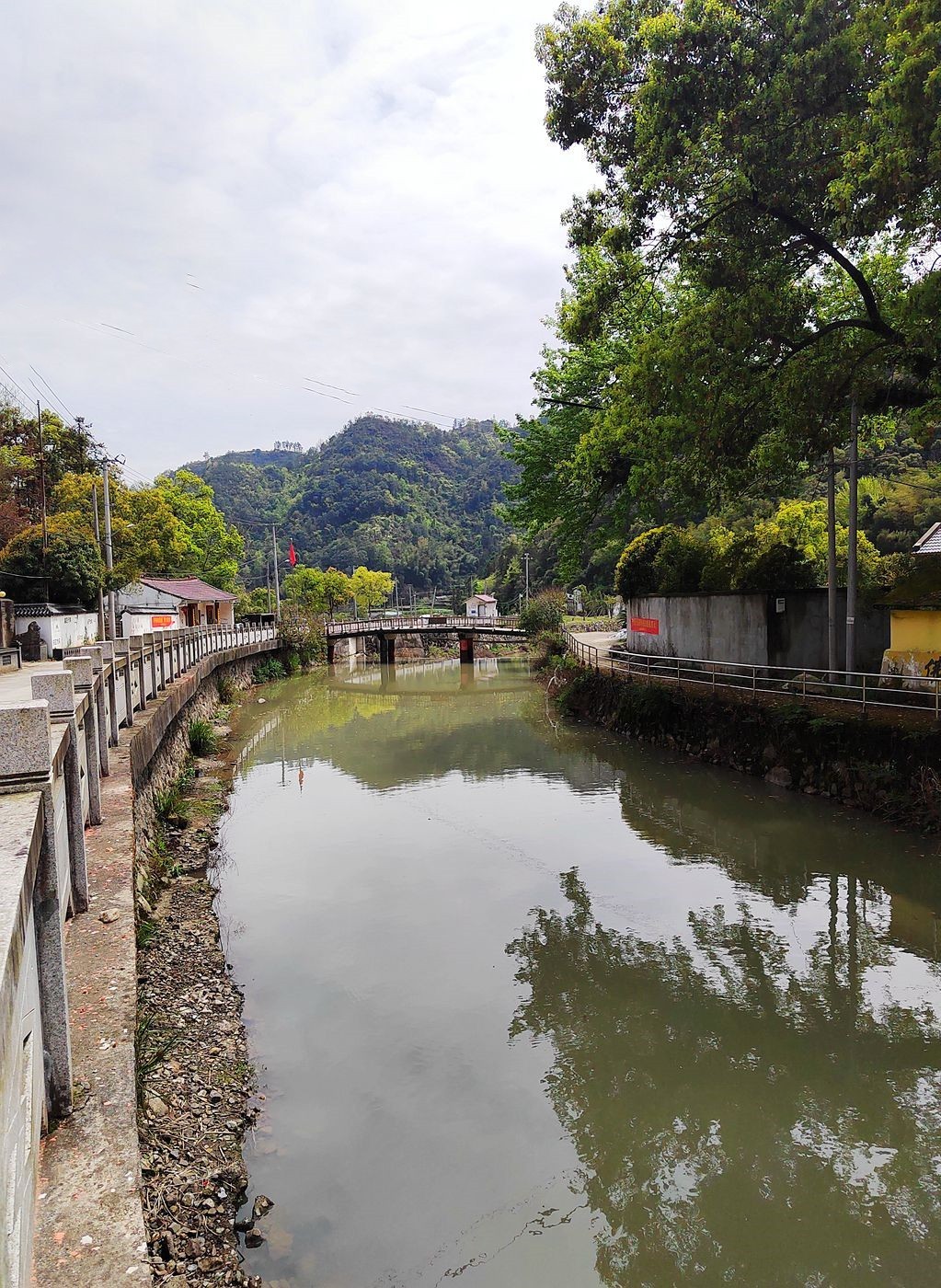 永嘉县上塘镇大亨村
