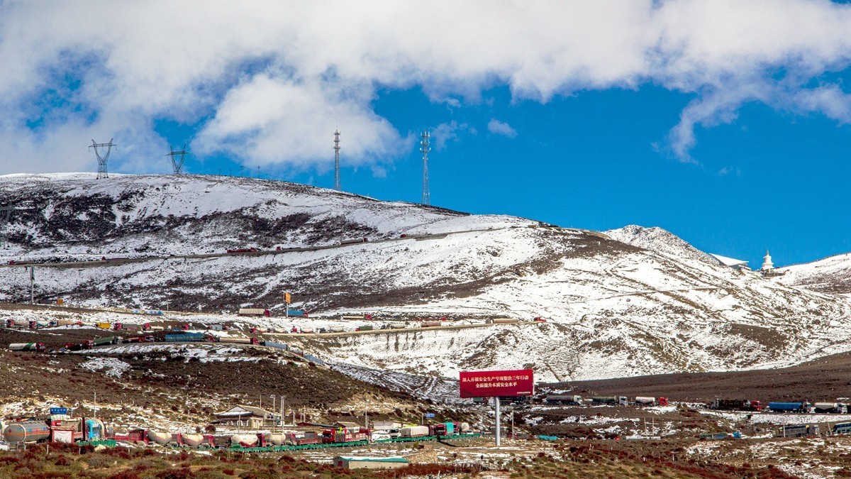 秋行川西高原--风雪折多山【2】