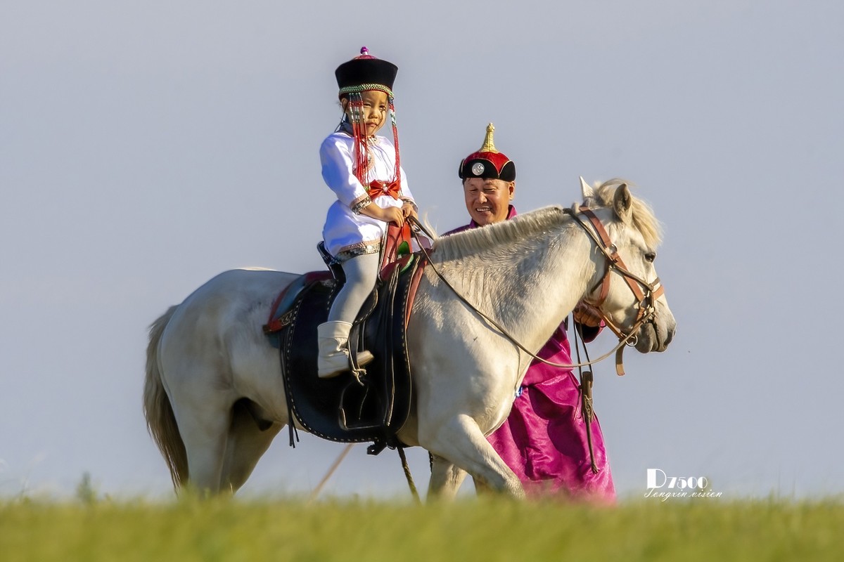马背上的风采（10）