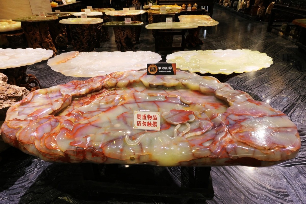 在乌鲁木齐诳巴扎