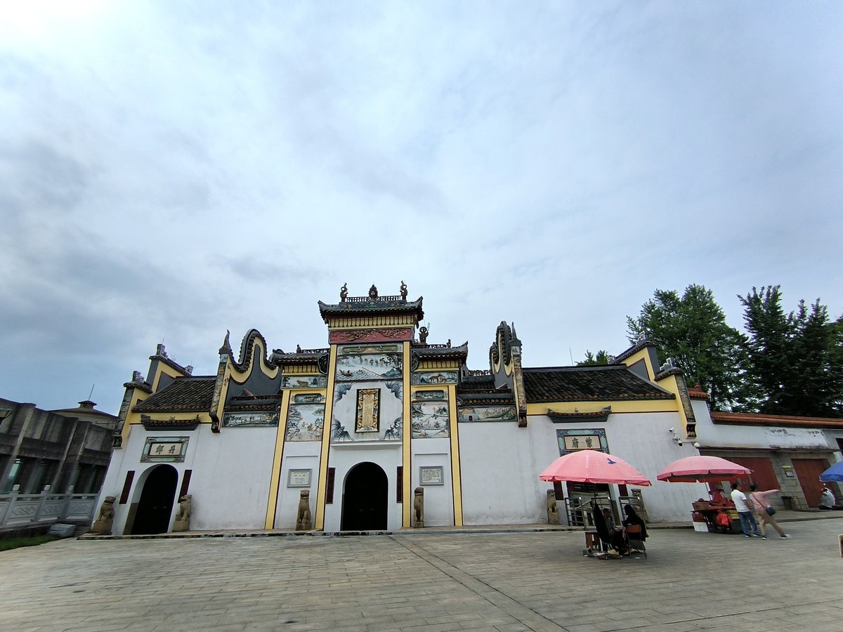 漫步星城 走街串巷（687）陶公庙广场