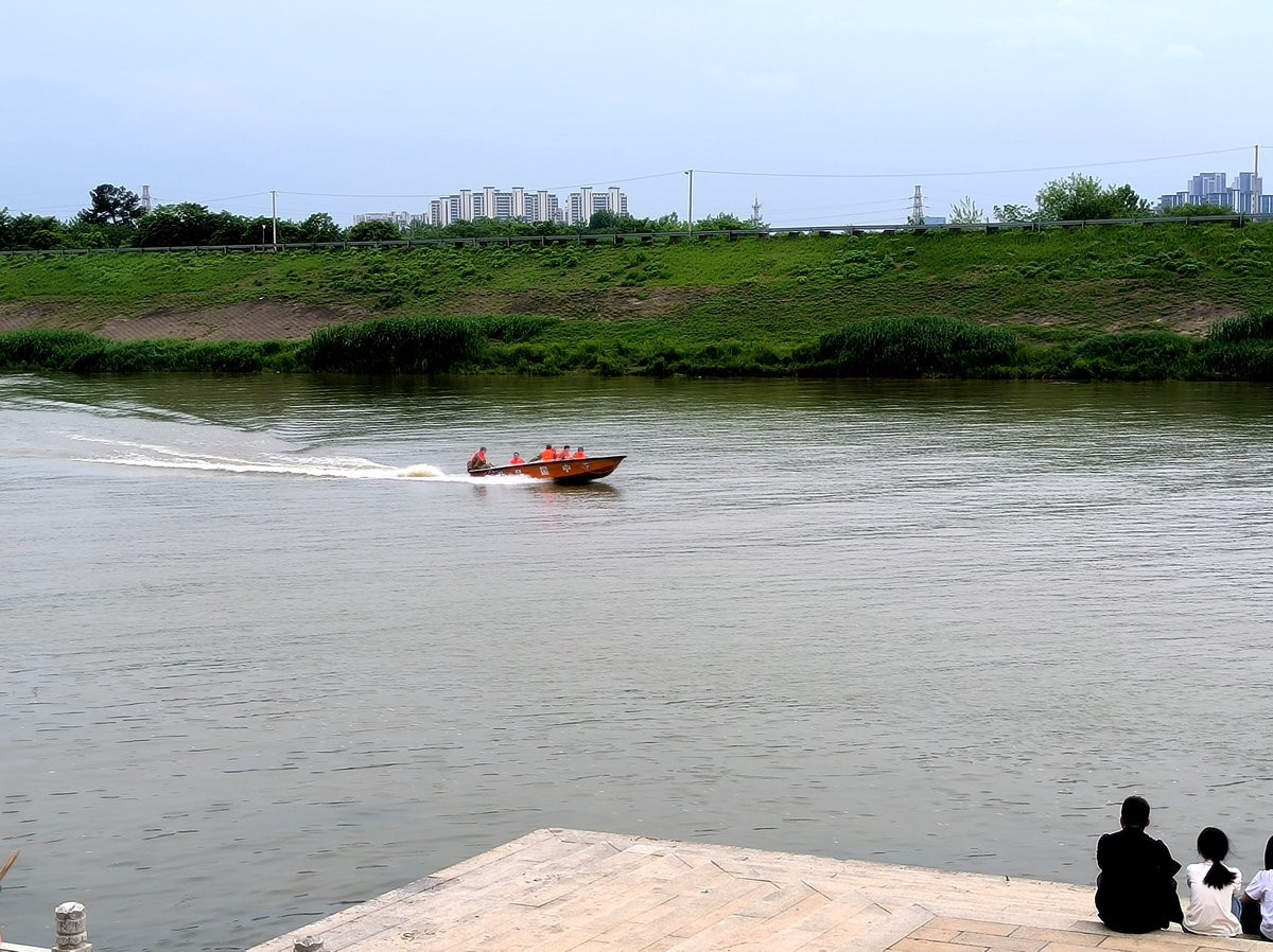 漫步星城 走街串巷（688）梨江港