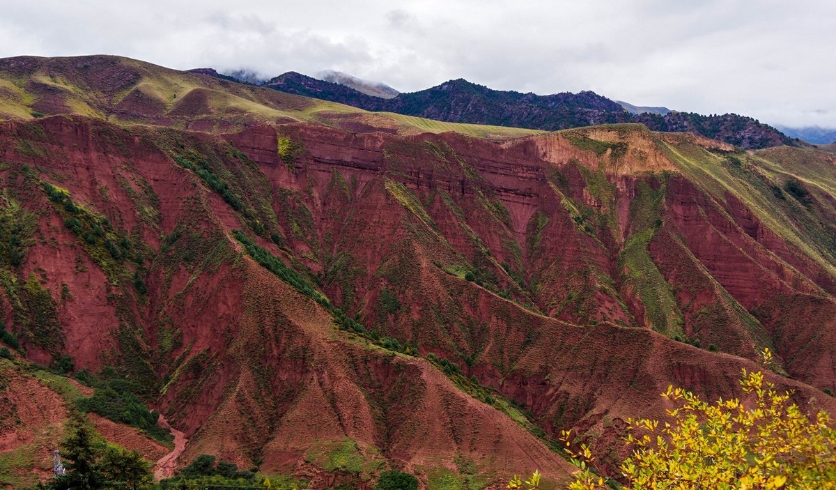 青海玛沁走同德的路上随拍
