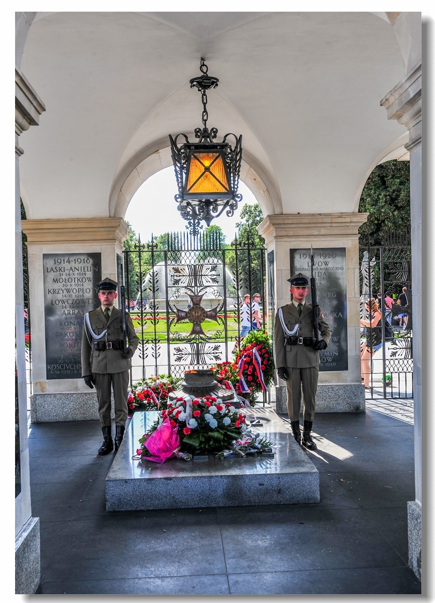 波兰之浴火重生之都--“华沙”游拍