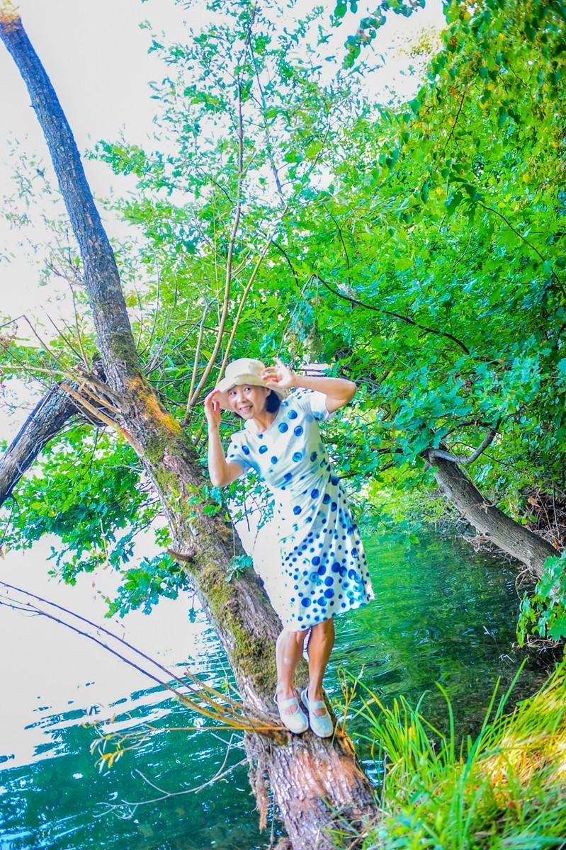 湖景人影（南德）