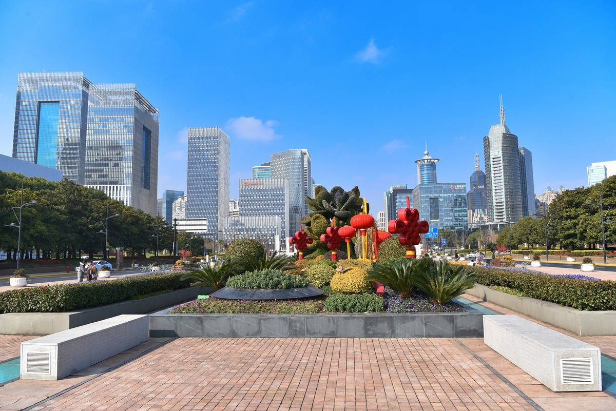 新年元旦，上海世纪广场壮丽风貌（上）