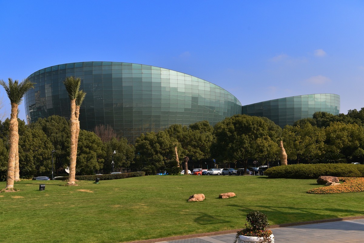 新年元旦，上海世纪广场壮丽风貌（上）