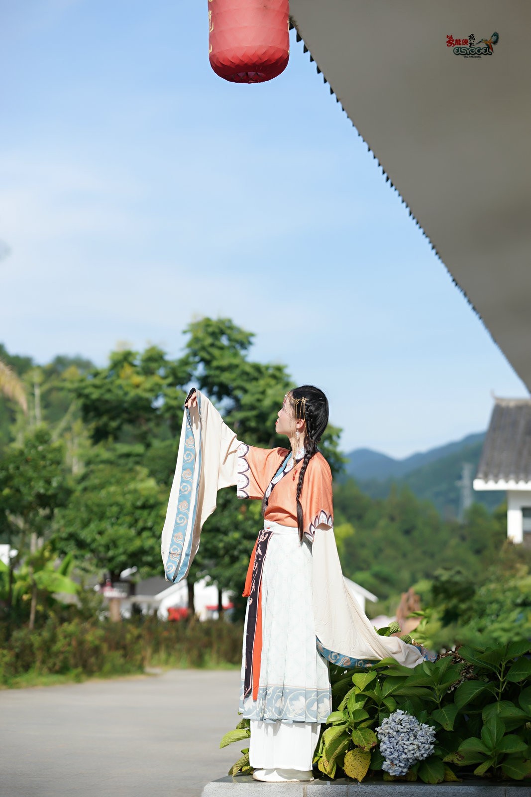 【天龙山神女】---娟娟