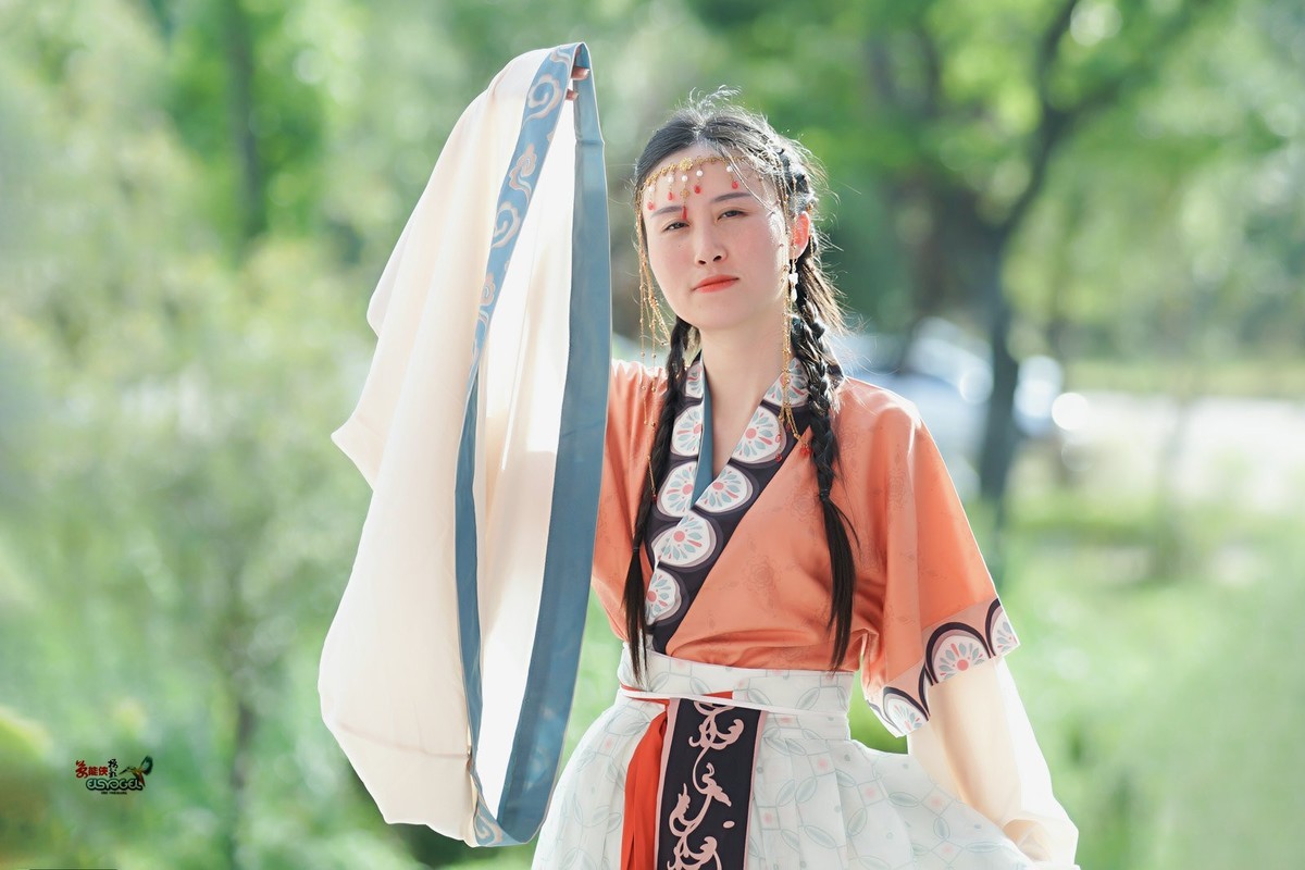 【天龙山神女】---娟娟