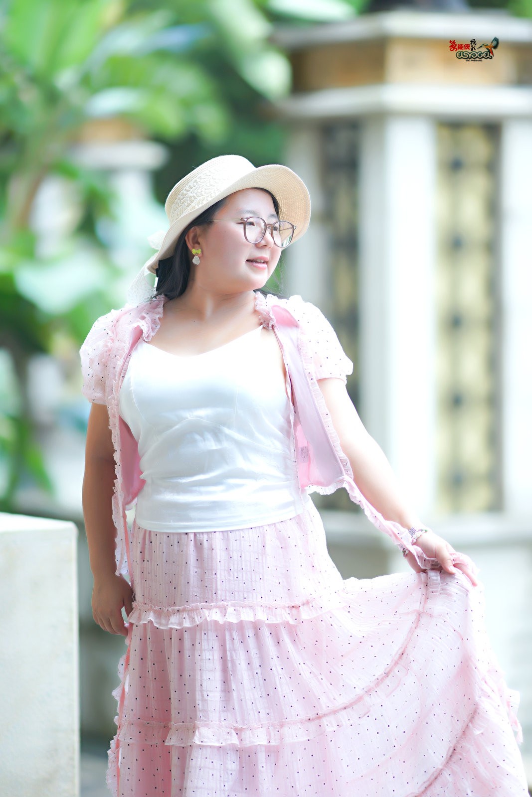 【夏日可爱美女】---婉儿