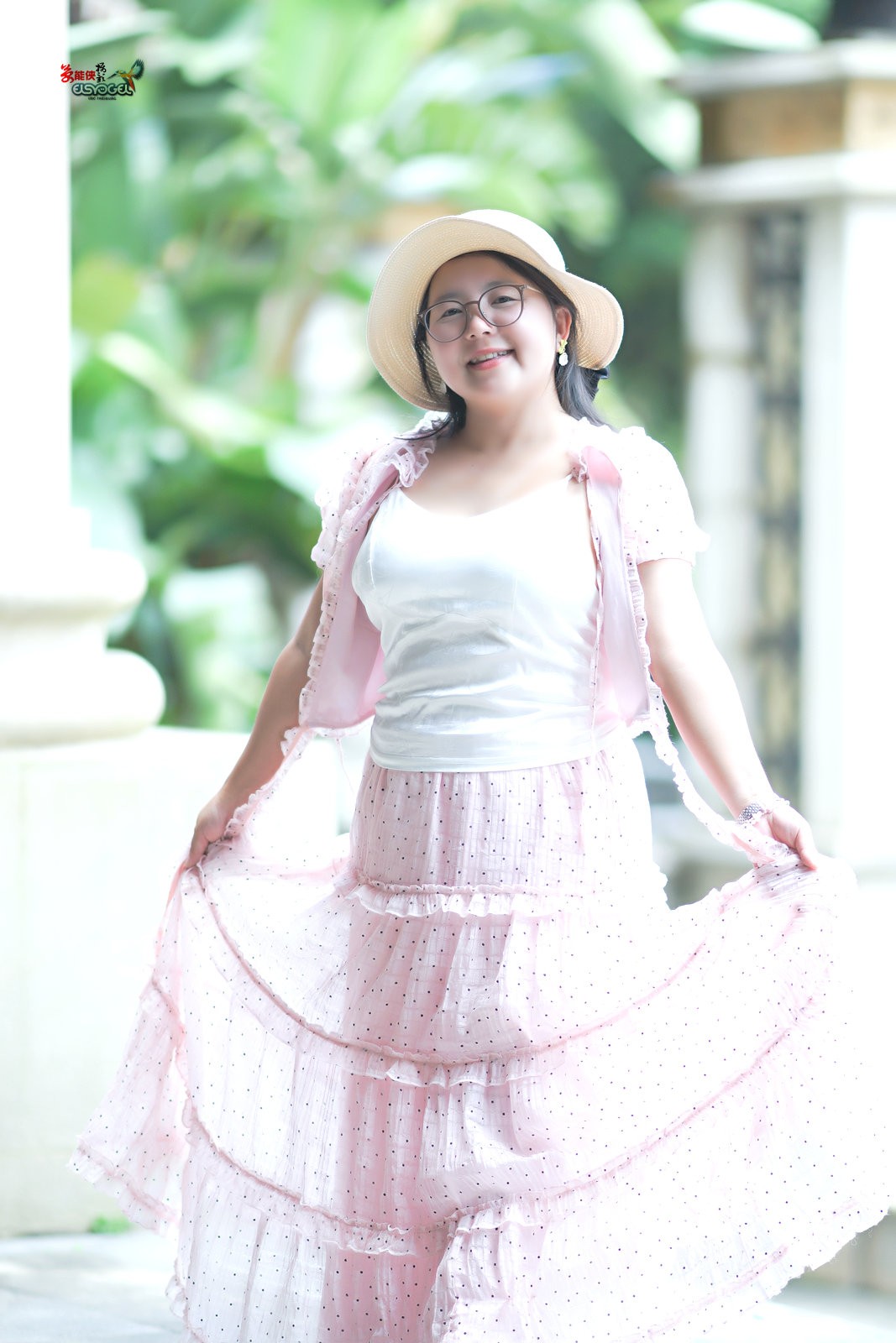 【夏日可爱美女】---婉儿