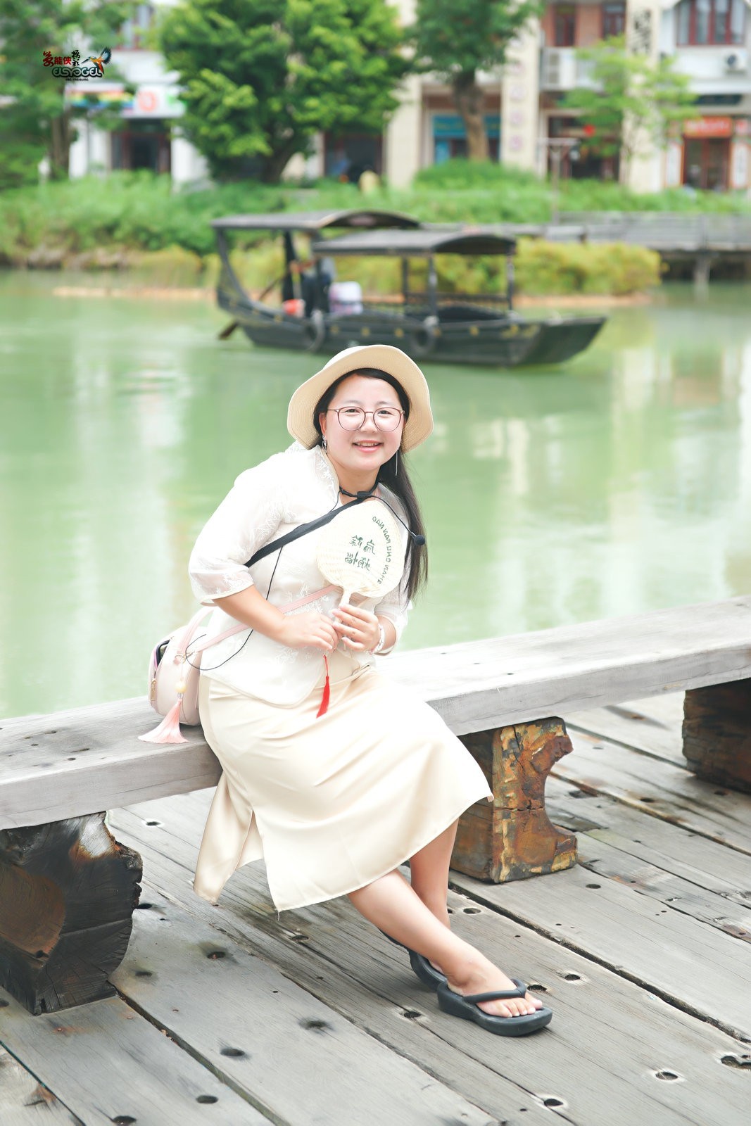 【夏日可爱美女】---婉儿