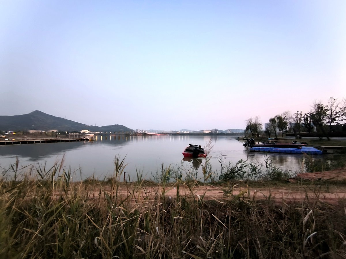 漫步星城 走街串巷（519）日暮九华湖