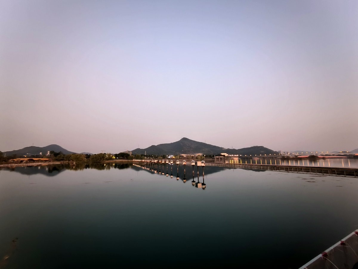 漫步星城 走街串巷（519）日暮九华湖