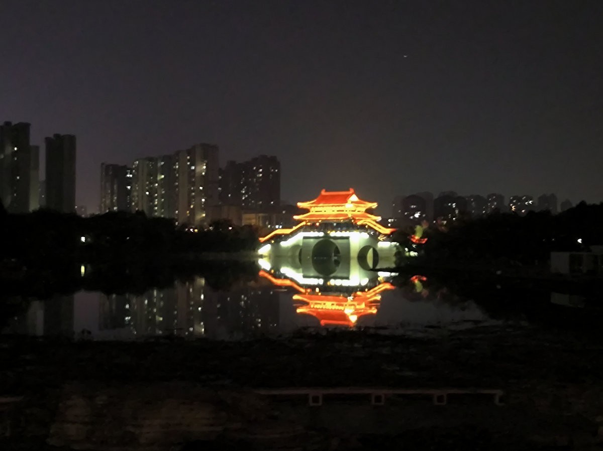 漫步星城 走街串巷（520）德楼核心区夜景