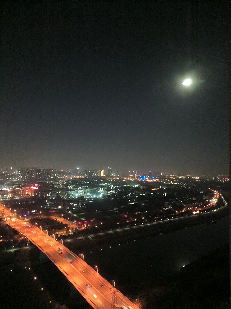 漫步星城 走街串巷（596）星城星辰