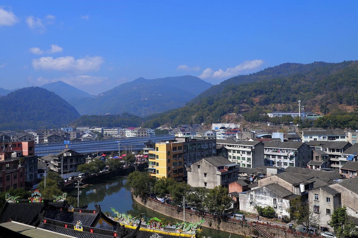 瞿溪八仙岩风景区