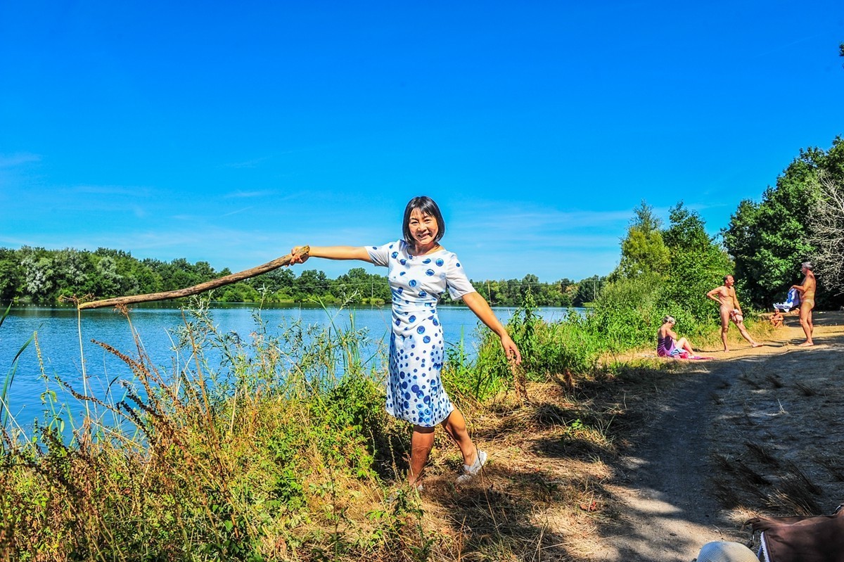 湖景人影（南德）