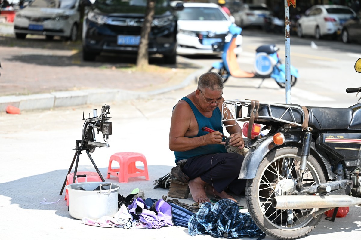 尼康Z105mm f/2.8 VR S 集市试拍