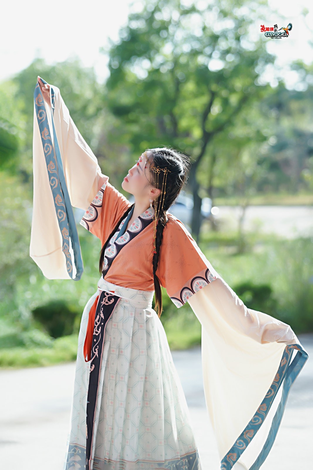 【天龙山神女】---娟娟