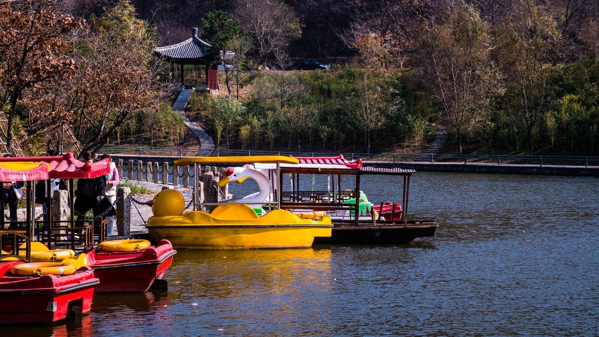 大 连 横 山 寺 公 园 景 区 （ 四 ）
