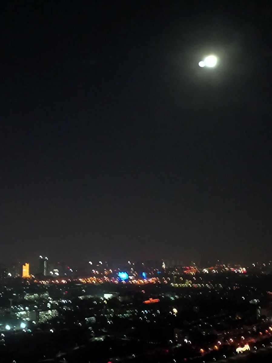 漫步星城 走街串巷（596）星城星辰