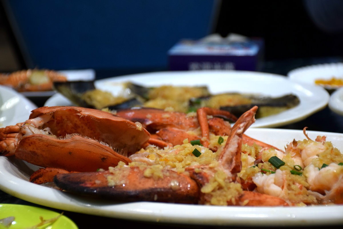 2024夏 海南环岛行（106）在三亚市吃海鲜