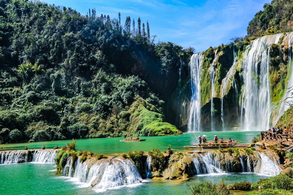 胜过黄果树，赛过德天的九龙大瀑布