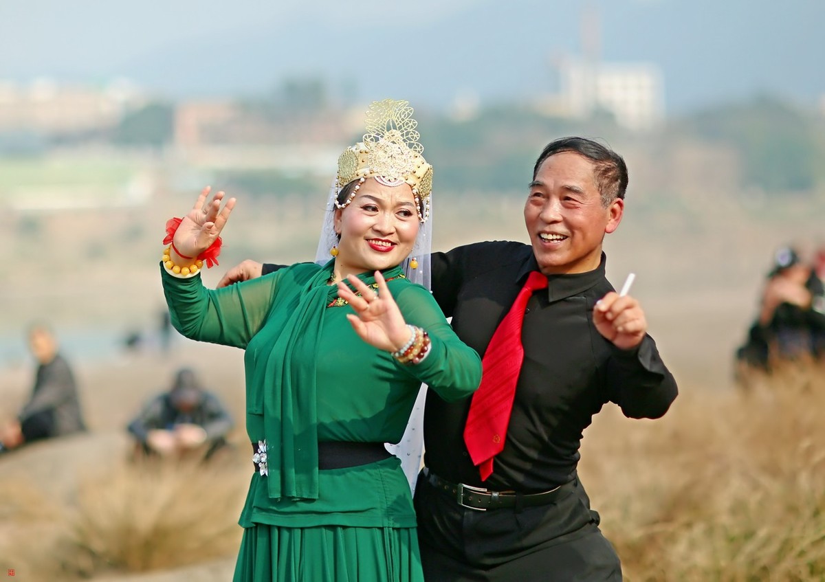 #拜年帖#给尼康d300s版块的摄友们拜年！