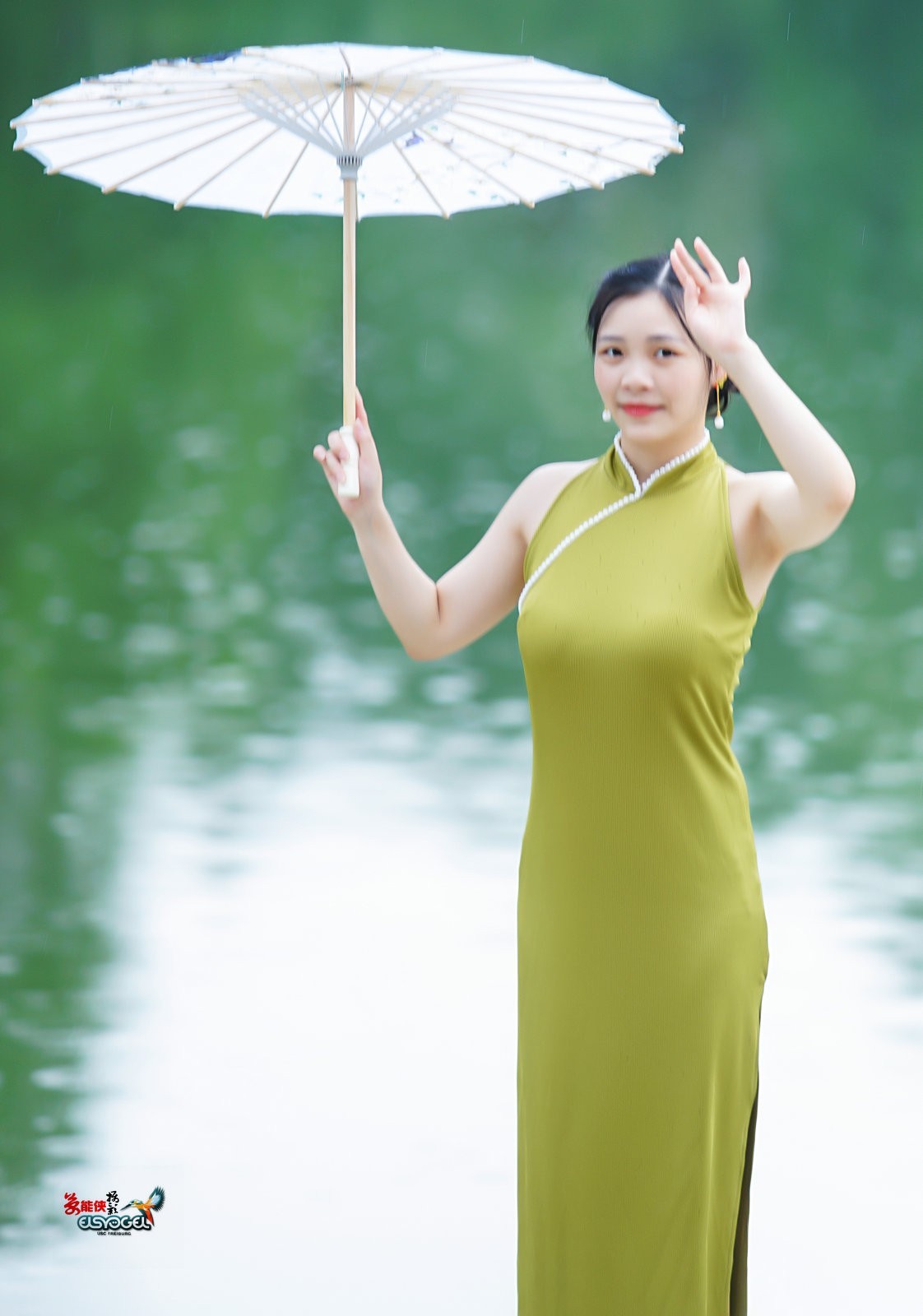 【旗艺韵律】-- 佳佳