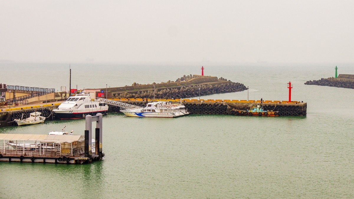 台湾游随拍【4】高雄港. 北回归线