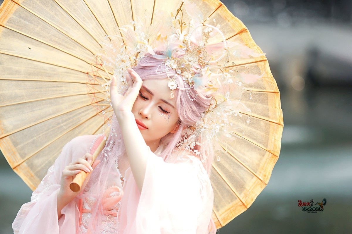 【粉红公主】---伊伊