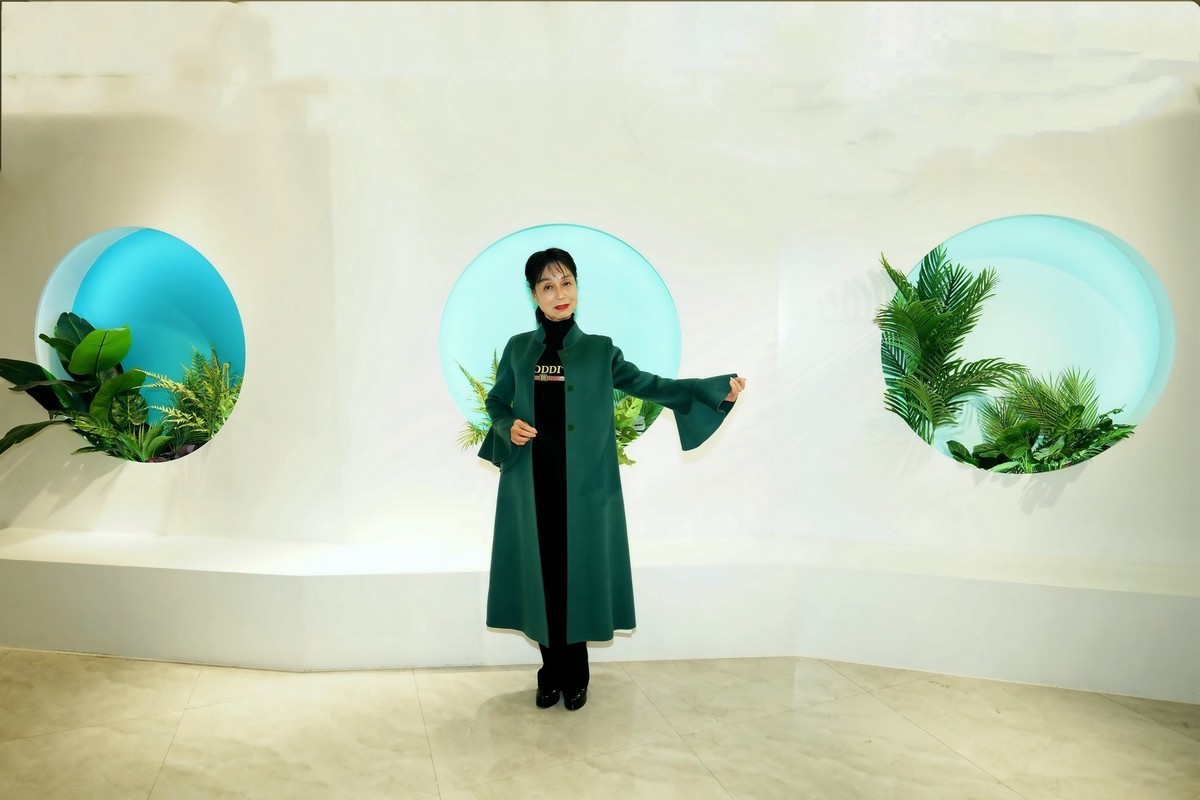 室内环境人像---时装秀的美女们！