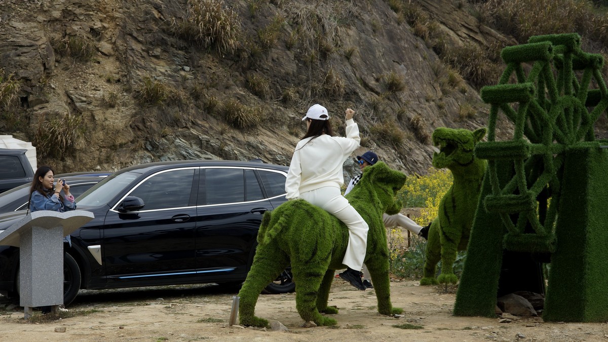 石潭湖山岭随拍
