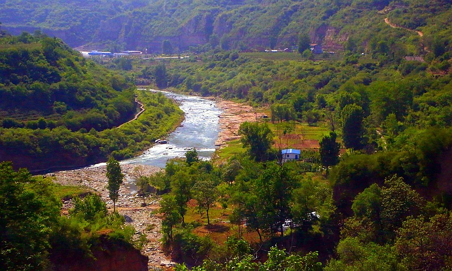 《不老松：纪实摄影》【大好河山系列报導】邯郸游摄！寻找掛壁公路！！ (12)道路狭窄