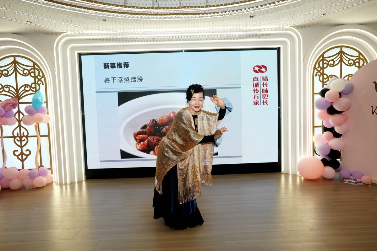 室内环境人像---周年庆典上的美女！