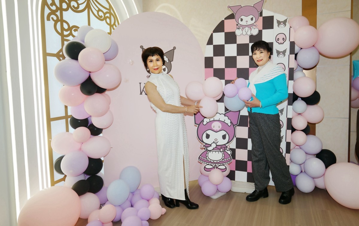 室内环境人像---周年庆典上的美女！